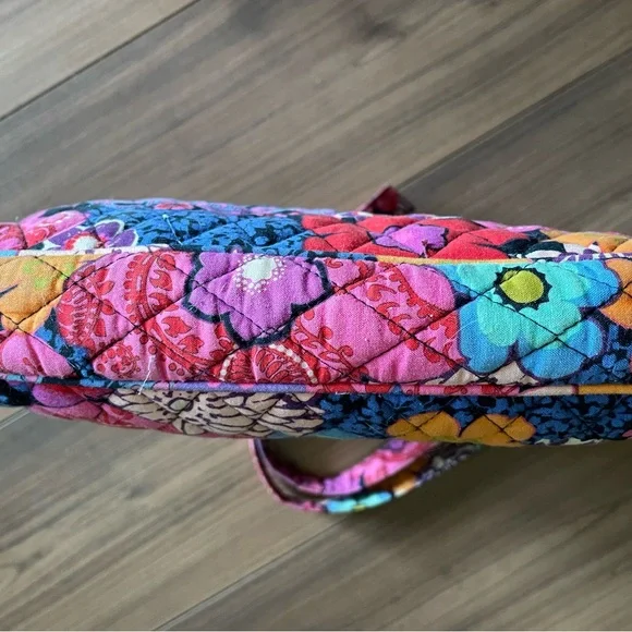 Vera Bradley Handbag Floral Design - Picture 5 of 7